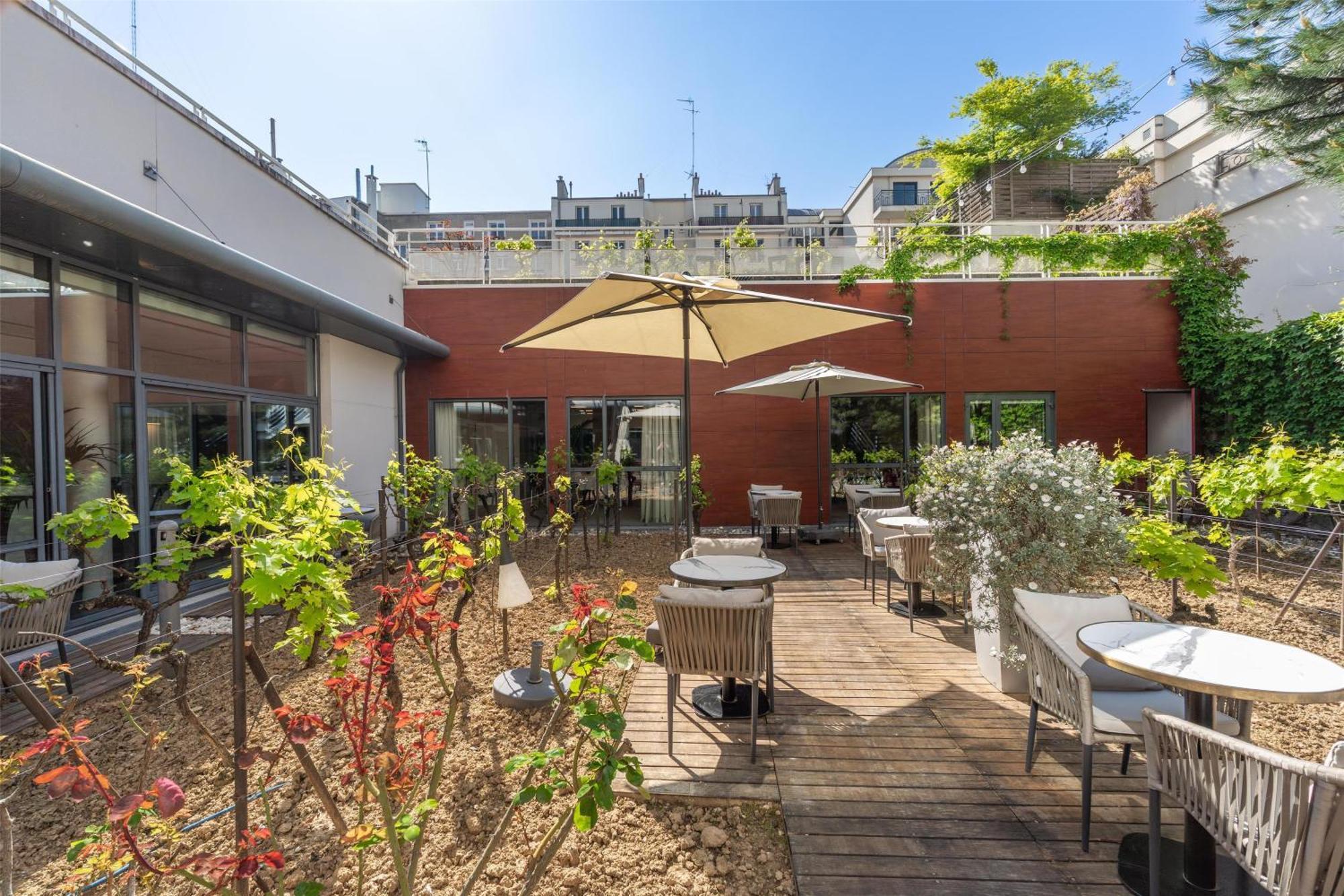 Radisson Blu Hotel, Paris Boulogne Exterior photo