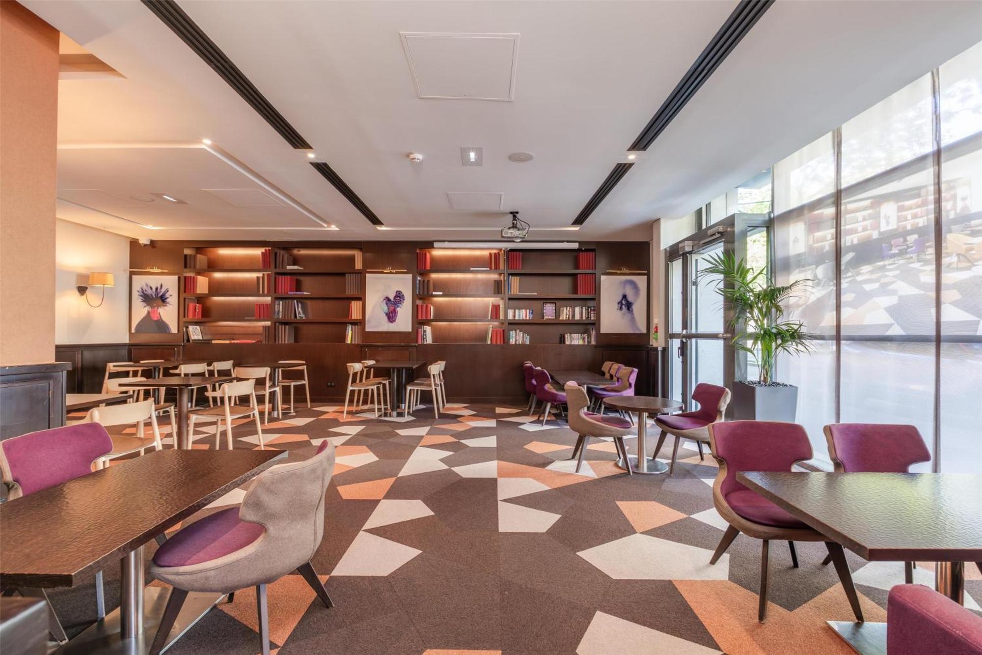 Radisson Blu Hotel, Paris Boulogne Exterior photo