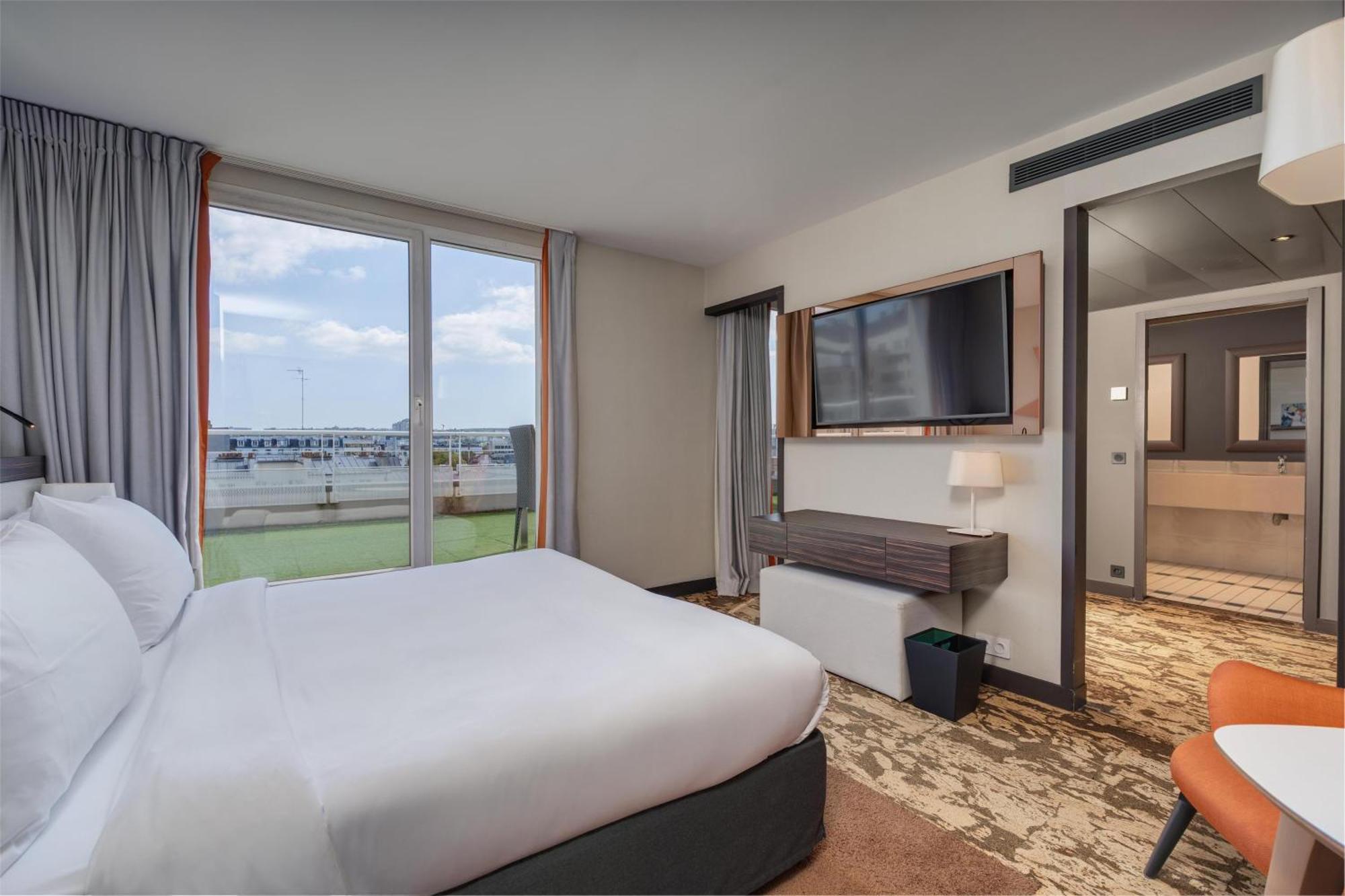 Radisson Blu Hotel, Paris Boulogne Exterior photo