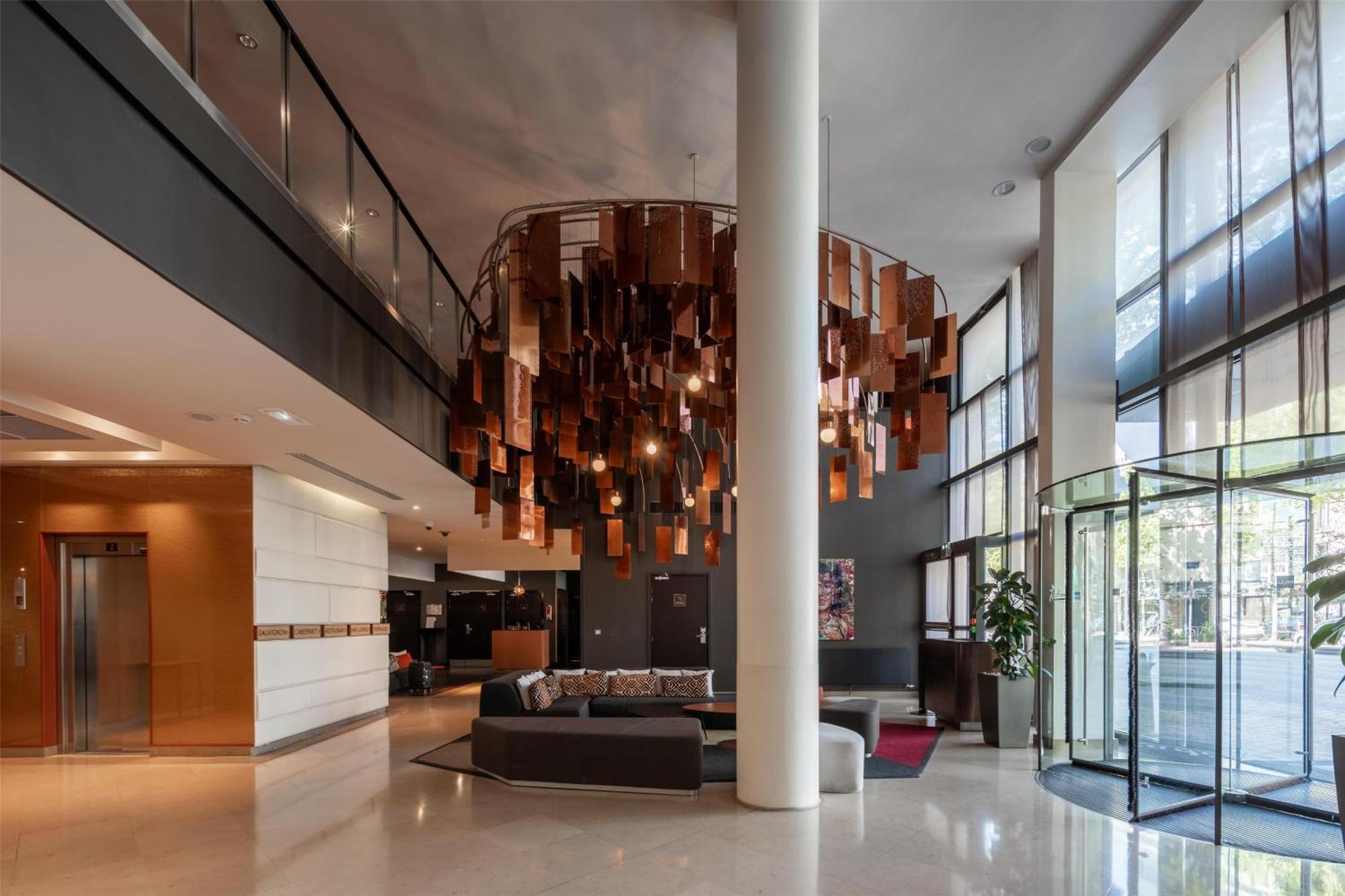 Radisson Blu Hotel, Paris Boulogne Exterior photo